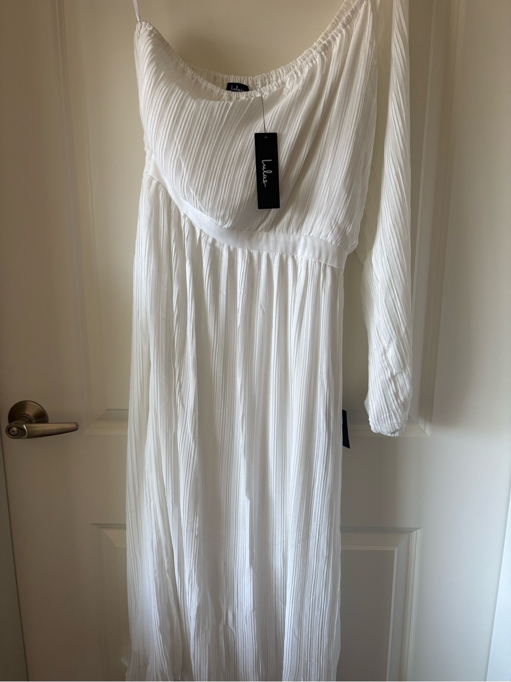 Lulu's White One-Shoulder Pleated Midi Dress - Picture 4 of 6